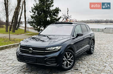 Внедорожник / Кроссовер Volkswagen Touareg 2024 в Киеве