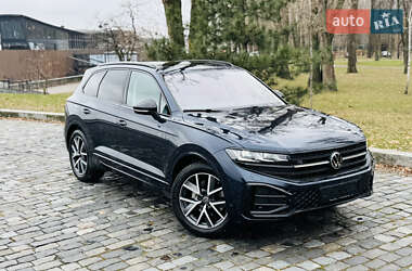 Внедорожник / Кроссовер Volkswagen Touareg 2024 в Киеве