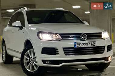 Внедорожник / Кроссовер Volkswagen Touareg 2012 в Тернополе