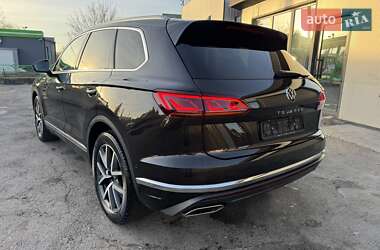 Позашляховик / Кросовер Volkswagen Touareg 2021 в Тернополі