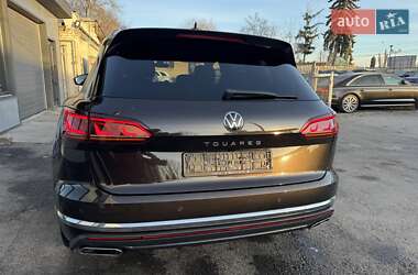 Позашляховик / Кросовер Volkswagen Touareg 2021 в Тернополі