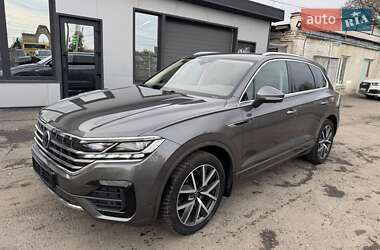 Внедорожник / Кроссовер Volkswagen Touareg 2022 в Тернополе