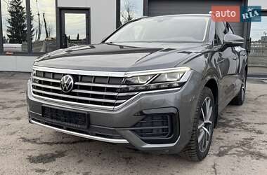 Внедорожник / Кроссовер Volkswagen Touareg 2022 в Тернополе