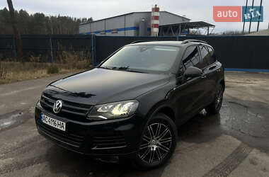 Позашляховик / Кросовер Volkswagen Touareg 2012 в Луцьку