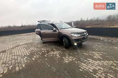 Позашляховик / Кросовер Volkswagen Touareg 2011 в Ужгороді