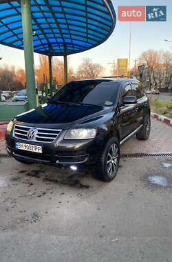 Внедорожник / Кроссовер Volkswagen Touareg 2005 в Одессе