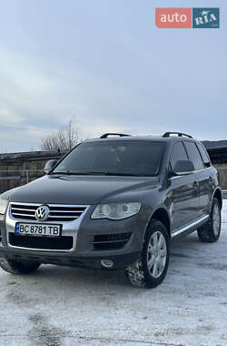 Позашляховик / Кросовер Volkswagen Touareg 2008 в Новому Розділі