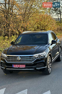 Внедорожник / Кроссовер Volkswagen Touareg 2019 в Бродах