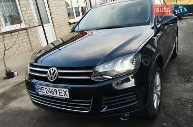 Позашляховик / Кросовер Volkswagen Touareg 2013 в Братському