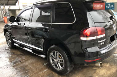 Внедорожник / Кроссовер Volkswagen Touareg 2007 в 