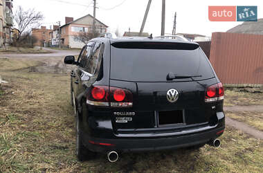 Внедорожник / Кроссовер Volkswagen Touareg 2007 в 