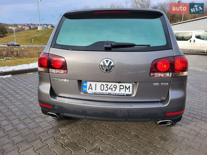 Внедорожник / Кроссовер Volkswagen Touareg 2009 в Тернополе