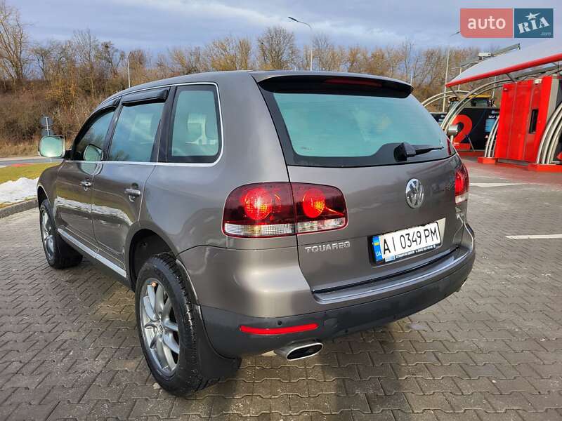 Внедорожник / Кроссовер Volkswagen Touareg 2009 в Тернополе