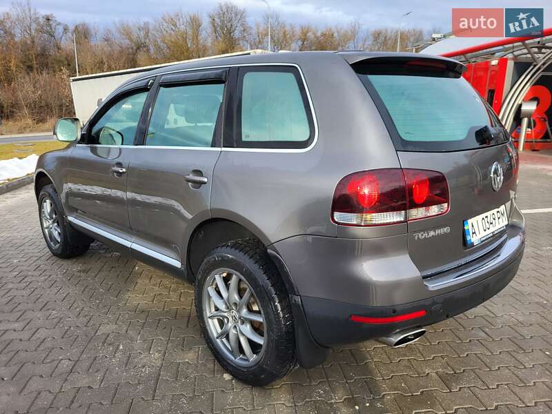 Внедорожник / Кроссовер Volkswagen Touareg 2009 в Тернополе