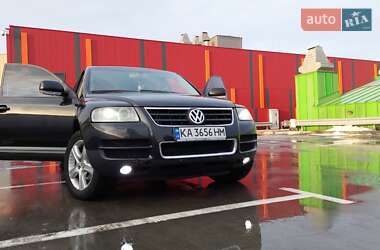 Позашляховик / Кросовер Volkswagen Touareg 2004 в Києві