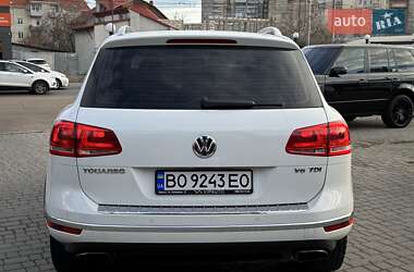 Позашляховик / Кросовер Volkswagen Touareg 2015 в Одесі