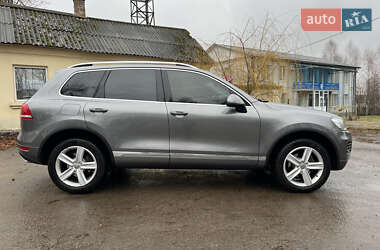 Позашляховик / Кросовер Volkswagen Touareg 2012 в Луцьку