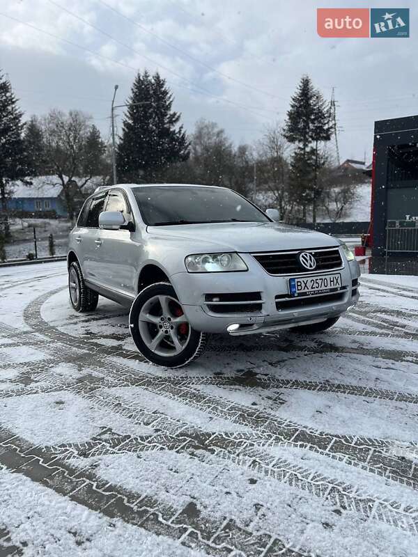 Позашляховик / Кросовер Volkswagen Touareg 2004 в Старому Самборі