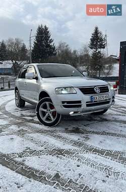 Позашляховик / Кросовер Volkswagen Touareg 2004 в Старому Самборі