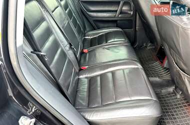 Внедорожник / Кроссовер Volkswagen Touareg 2006 в Киеве