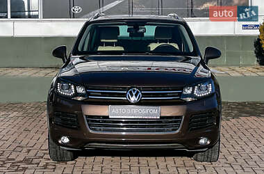 Внедорожник / Кроссовер Volkswagen Touareg 2010 в Черновцах