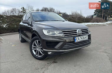 Позашляховик / Кросовер Volkswagen Touareg 2016 в Умані