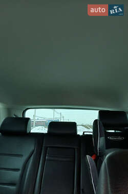 Внедорожник / Кроссовер Volkswagen Touareg 2011 в 