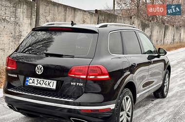 Внедорожник / Кроссовер Volkswagen Touareg 2016 в Умани