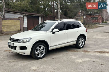 Позашляховик / Кросовер Volkswagen Touareg 2011 в Дніпрі