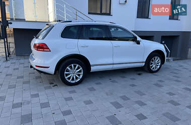 Позашляховик / Кросовер Volkswagen Touareg 2011 в Івано-Франківську