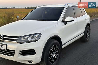 Позашляховик / Кросовер Volkswagen Touareg 2010 в Полтаві