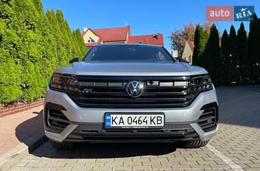 Внедорожник / Кроссовер Volkswagen Touareg 2020 в Киеве