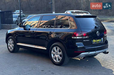 Внедорожник / Кроссовер Volkswagen Touareg 2008 в Черновцах