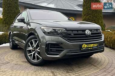 Позашляховик / Кросовер Volkswagen Touareg 2022 в Львові