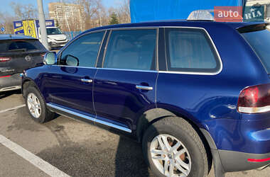 Внедорожник / Кроссовер Volkswagen Touareg 2007 в Киеве