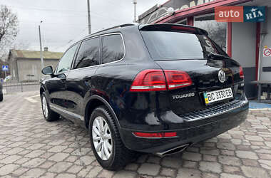 Позашляховик / Кросовер Volkswagen Touareg 2014 в Львові