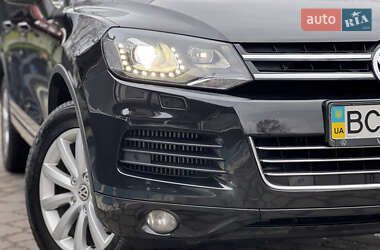 Позашляховик / Кросовер Volkswagen Touareg 2014 в Львові