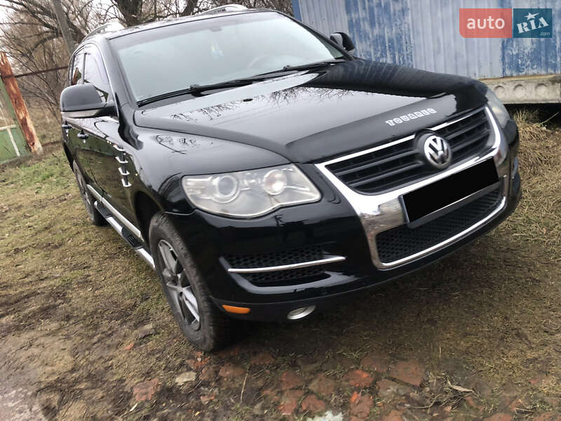 Позашляховик / Кросовер Volkswagen Touareg 2007 в Сумах
