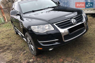 Внедорожник / Кроссовер Volkswagen Touareg 2007 в 