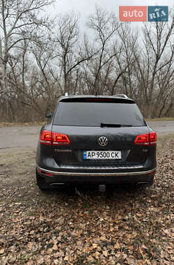 Позашляховик / Кросовер Volkswagen Touareg 2014 в Дніпрі