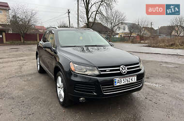 Позашляховик / Кросовер Volkswagen Touareg 2011 в Києві