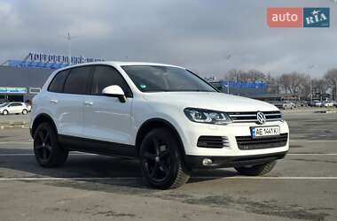 Внедорожник / Кроссовер Volkswagen Touareg 2013 в 