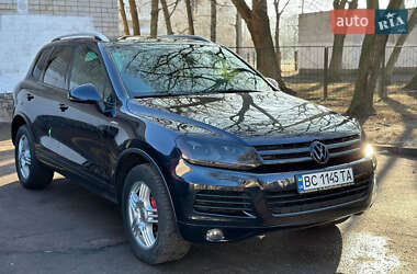 Внедорожник / Кроссовер Volkswagen Touareg 2014 в 