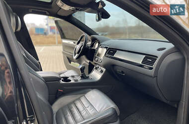 Внедорожник / Кроссовер Volkswagen Touareg 2014 в Хмельницком