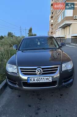 Внедорожник / Кроссовер Volkswagen Touareg 2007 в Вышгороде