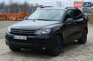 Внедорожник / Кроссовер Volkswagen Touareg 2014 в Сокирянах