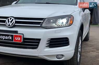 Внедорожник / Кроссовер Volkswagen Touareg 2012 в Виннице