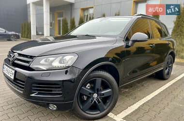 Внедорожник / Кроссовер Volkswagen Touareg 2012 в Тернополе