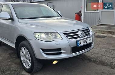 Позашляховик / Кросовер Volkswagen Touareg 2008 в Києві