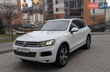 Позашляховик / Кросовер Volkswagen Touareg 2013 в Івано-Франківську